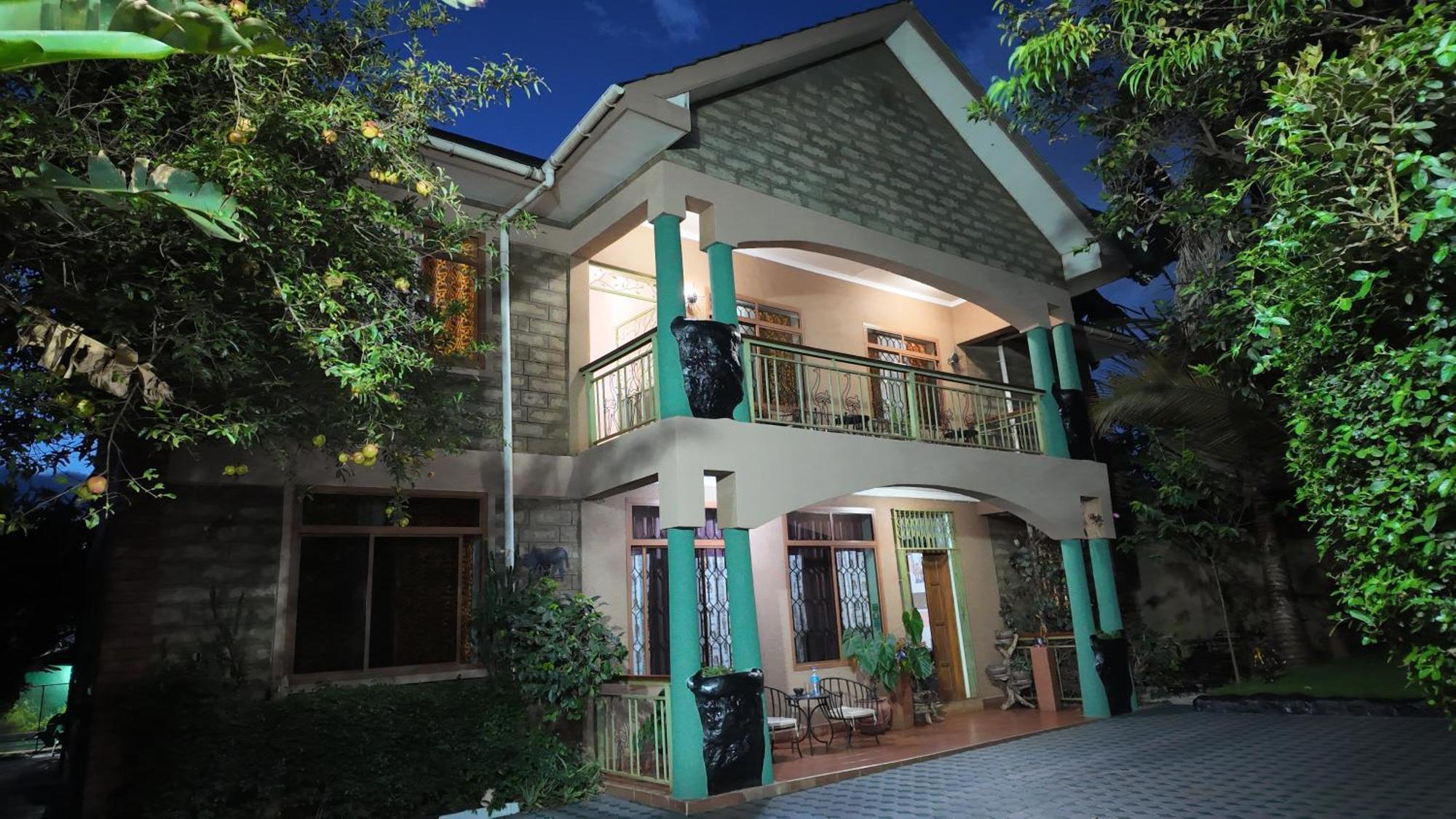 Korona Villa Lodge Arusha Exterior photo